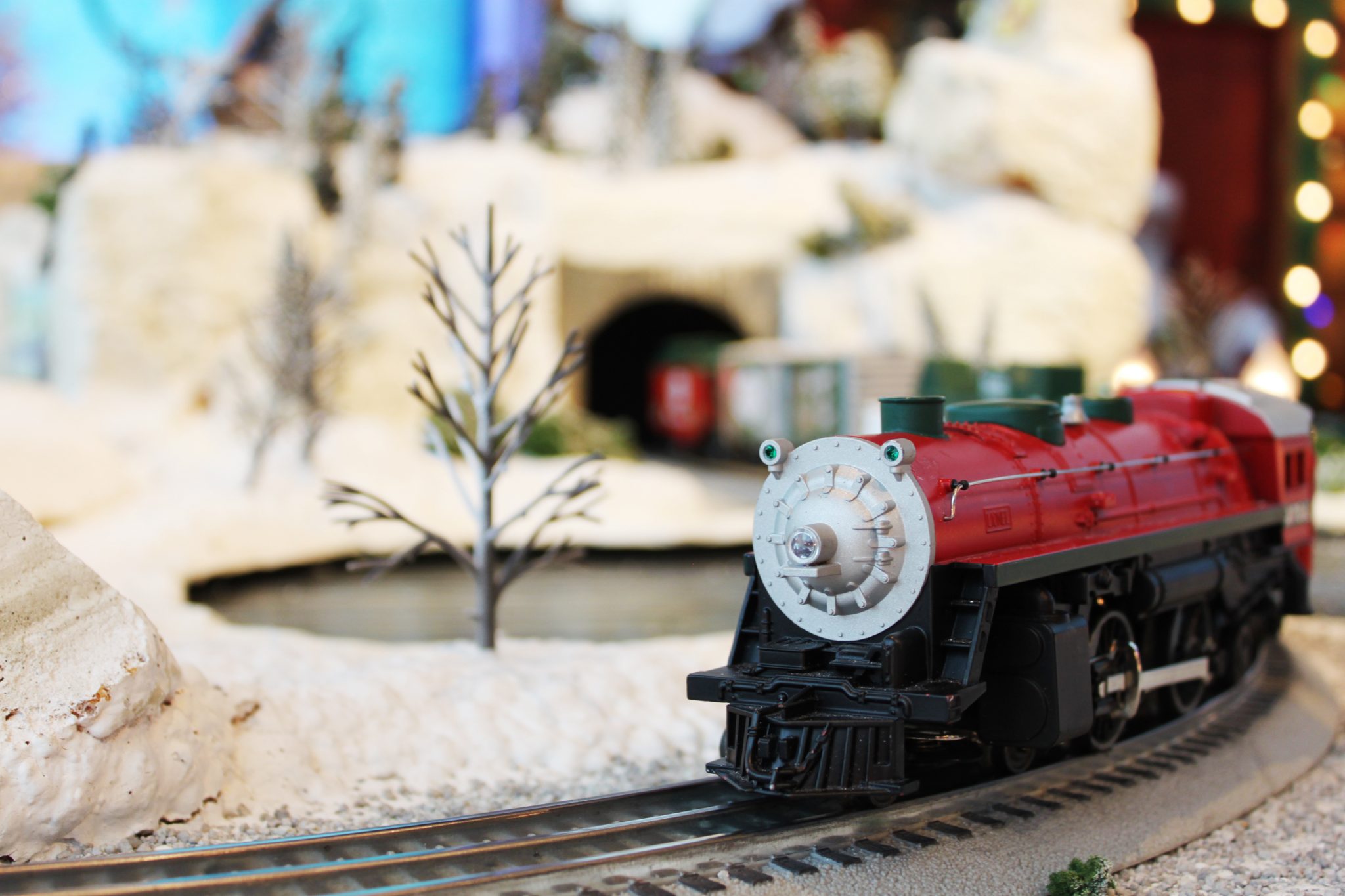 charles ro electric trains
