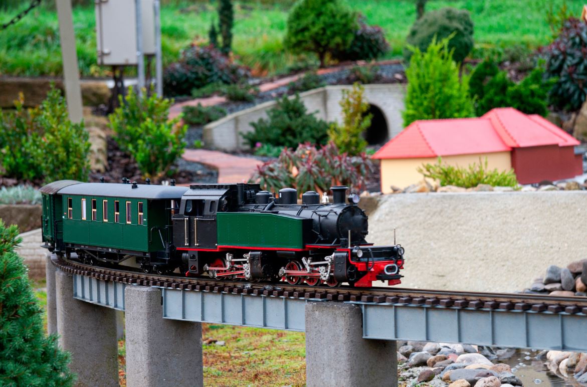 How to Build an Outdoor Model Train Layout - Charles Ro Supply Company